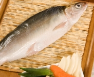 【魚園海鮮】無刺虱目魚(剖半)